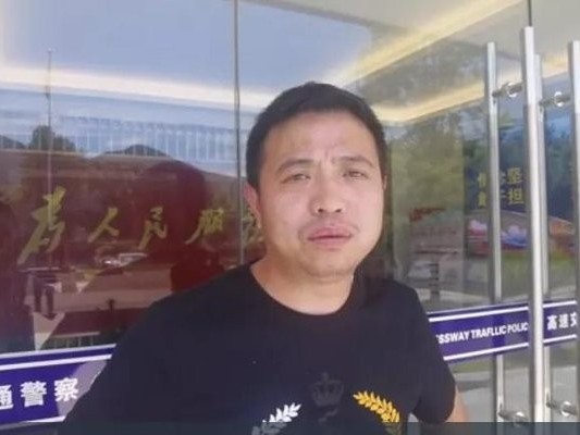 美狮贵宾会科普：货车着火事故频发 卡友夏季行车要留心