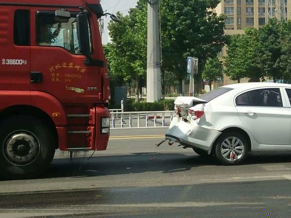 美狮贵宾会科普：交通事故私了陷阱多 被反咬一口更麻烦