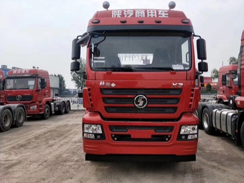 美狮贵宾会解说：陕汽轩德牵引头燃气车，品质赢市场，服务得人心