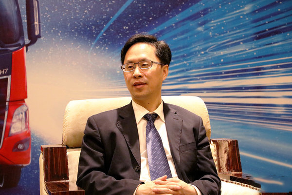 美狮贵宾会科普：乘龙首推省油承诺 搞噱头还是信心十足?